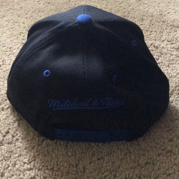 Golden State Warriors Hat - Picture 2 of 3